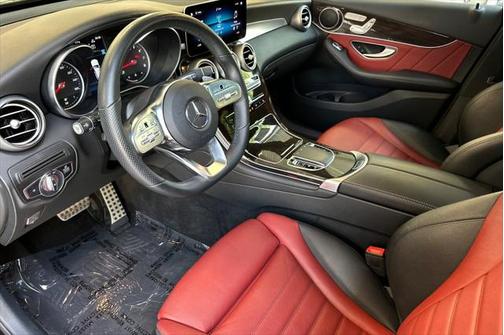 2021 Mercedes-Benz GLC 300 Base