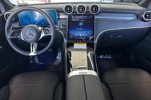 2026 Mercedes-Benz GLC 300 Base
