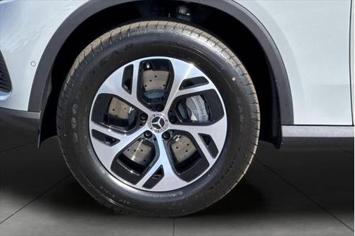 2025 Mercedes-Benz GLC 350e Base