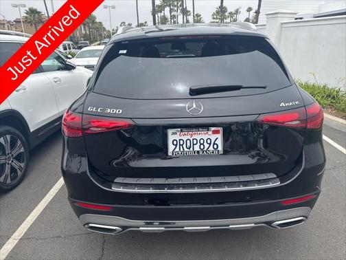 2025 Mercedes-Benz GLC 300 4MATIC