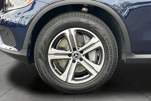 2019 Mercedes-Benz GLC 300 Base