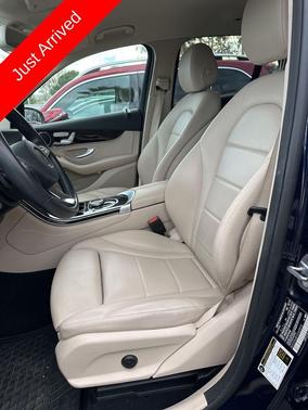 2019 Mercedes-Benz GLC 300 Base
