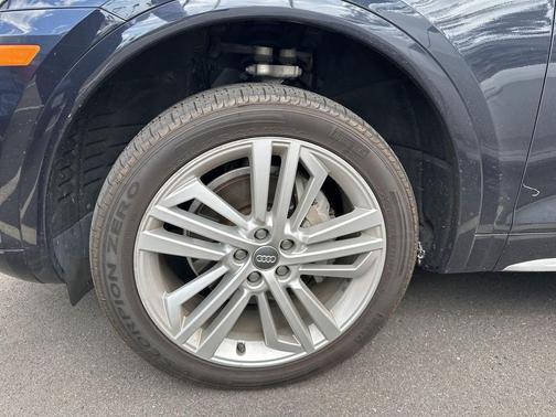 Moonlight Blue 2018 Audi Q5 2.0T Tech Premium