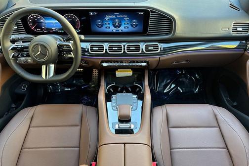 2025 Mercedes-Benz GLS 450 4MATIC