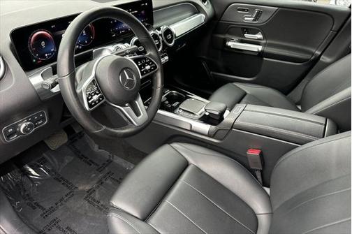 2022 Mercedes-Benz GLB 250 Base