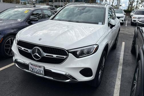 Polar White 2026 Mercedes-Benz GLC 300 Base