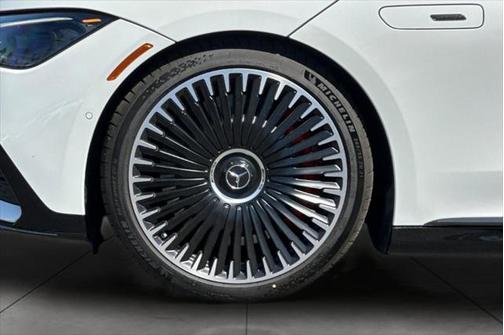 2025 Mercedes-Benz AMG EQE 4MATIC+