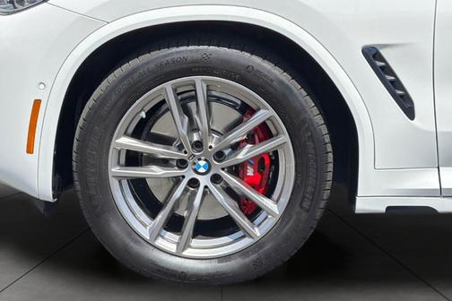Alpine White 2021 BMW X3 M40i