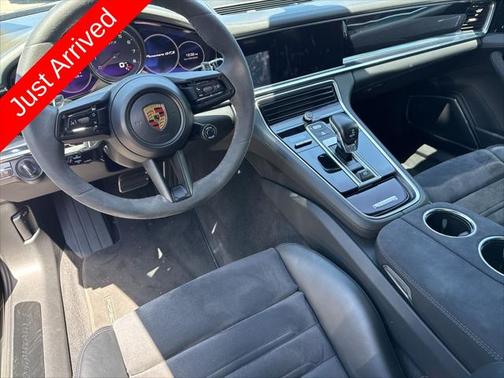 2021 Porsche Panamera GTS