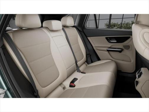 2025 Mercedes-Benz GLC 350e Base
