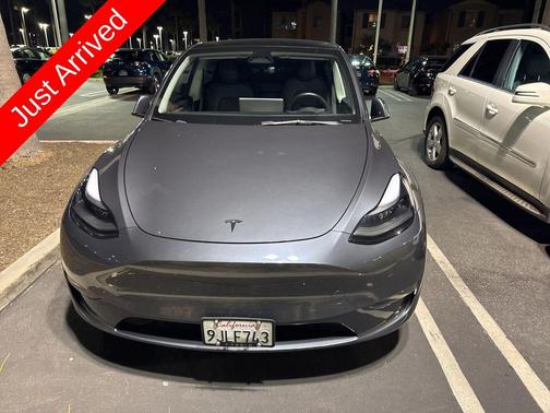 2023 Tesla Model Y Long Range Dual Motor All-Wheel Drive