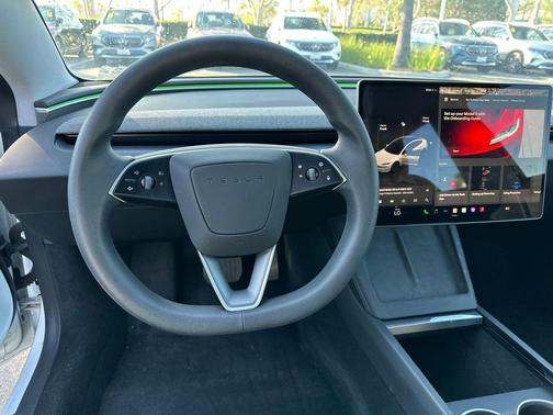Pearl White Multi-Coat 2024 Tesla Model 3 Long Range