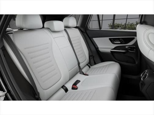 2025 Mercedes-Benz GLC 350e Base