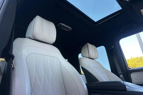 MANUFAKTUR Arabian Grey 2026 Mercedes-Benz G-Class G 550