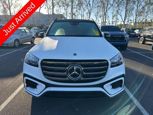 2025 Mercedes-Benz GLS 450 4MATIC