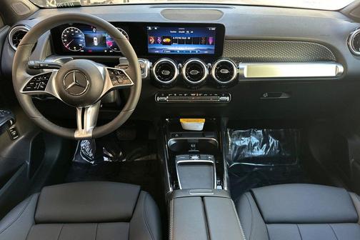 2025 Mercedes-Benz GLB 250 Base