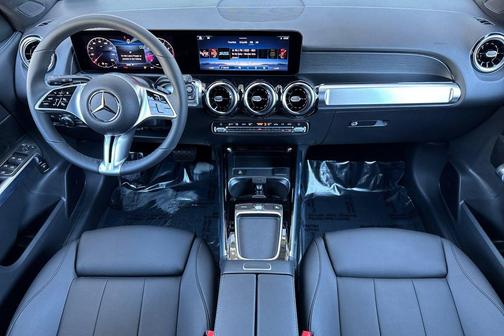 2026 Mercedes-Benz GLB 250 Base