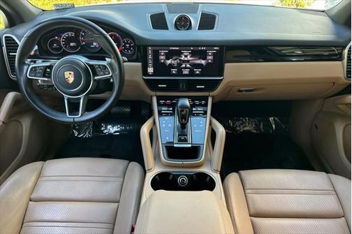 2021 Porsche Cayenne Base