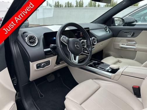 2023 Mercedes-Benz GLA 250 Base