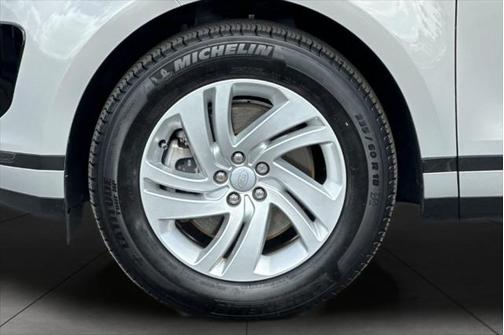2024 Land Rover Range Rover Evoque Core S