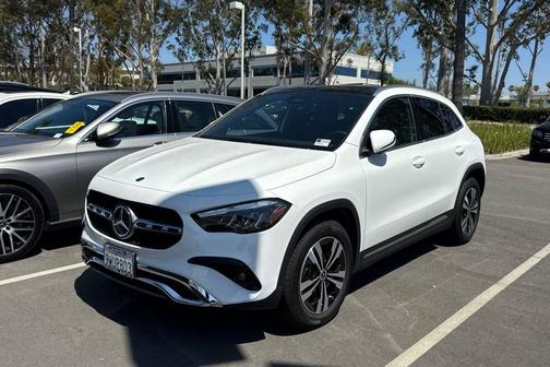 Polar White 2026 Mercedes-Benz GLA 250 4MATIC
