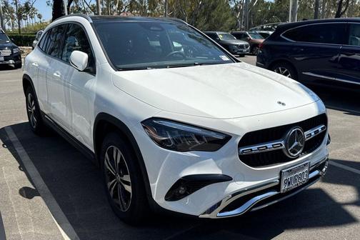 Polar White 2026 Mercedes-Benz GLA 250 4MATIC