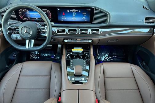 2025 Mercedes-Benz GLS 450 4MATIC
