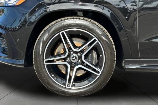 2024 Mercedes-Benz GLS 450 4MATIC