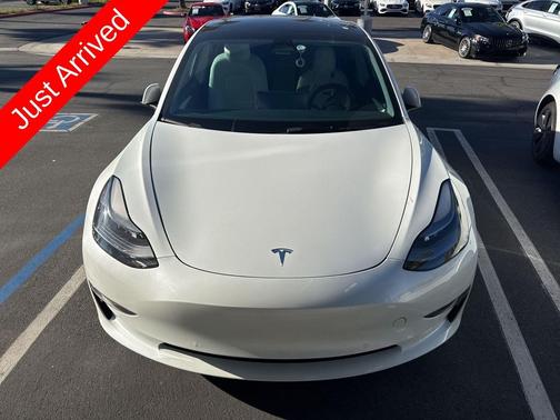 2022 Tesla Model 3 Standard Range