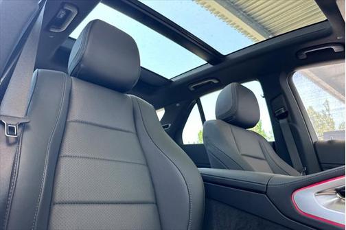 2025 Mercedes-Benz GLE 450 4MATIC