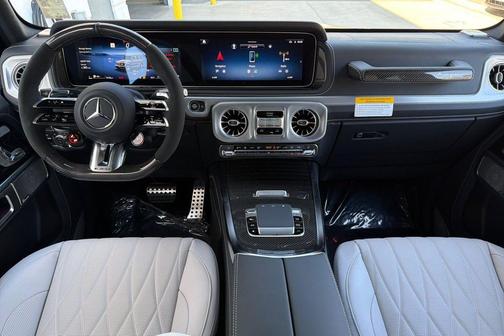 designo Magno Night Black (Matte Finish) 2026 Mercedes-Benz AMG G 63 G 63 AMG