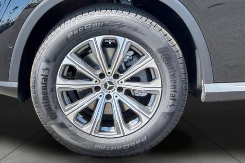 2025 Mercedes-Benz GLC 300 Base