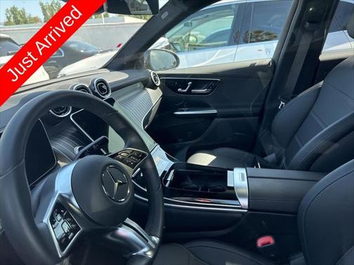 2025 Mercedes-Benz GLC 300 Base