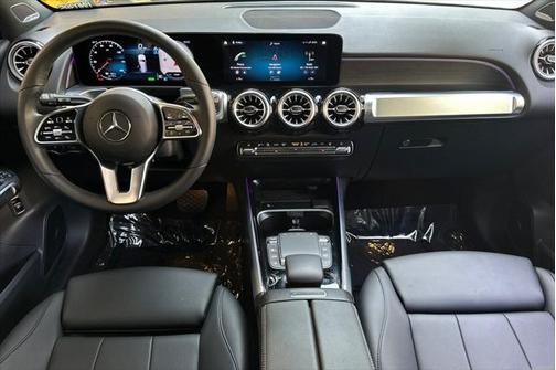 2023 Mercedes-Benz EQB 250 Base