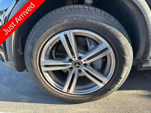 2022 Mercedes-Benz GLC 300 Base