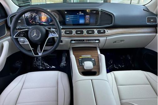 2025 Mercedes-Benz GLE 450e 4MATIC