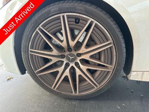 2023 Mercedes-Benz AMG C 43 4MATIC