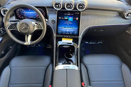 2026 Mercedes-Benz GLC 300 Base