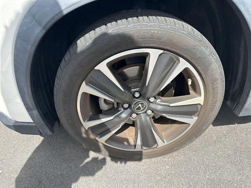 Eminent White Pearl 2019 Lexus UX 200 Base