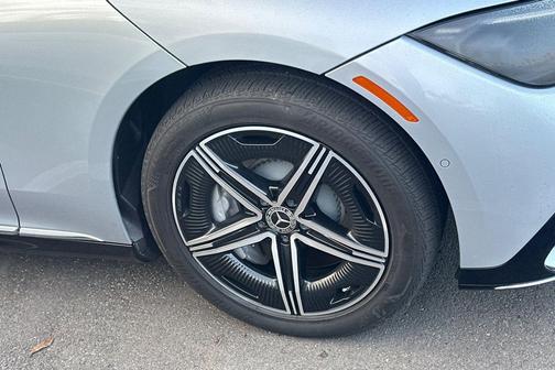 2023 Mercedes-Benz EQE 350 4MATIC+