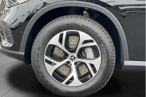 2025 Mercedes-Benz GLC 350e Base