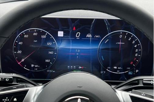 2025 Mercedes-Benz GLC 350e Base