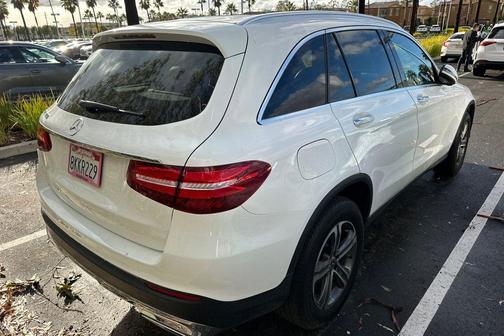2019 Mercedes-Benz GLC 300 Base