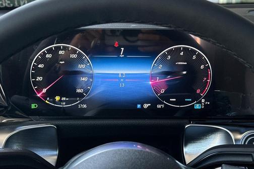 2026 Mercedes-Benz GLB 250 Base