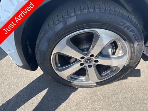 2021 Mercedes-Benz GLC 300 Base
