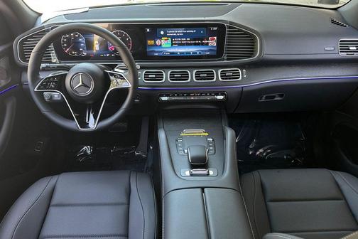 2025 Mercedes-Benz GLS 450 4MATIC