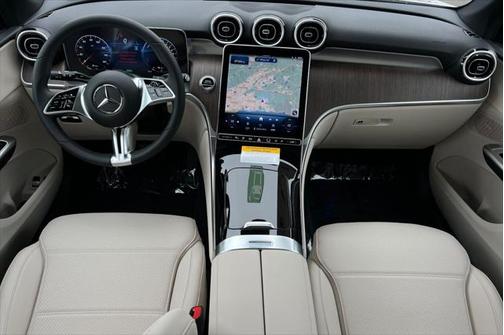 2025 Mercedes-Benz GLC 350e Base