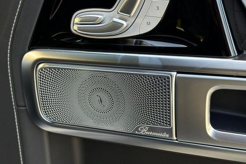 designo Magno Night Black (Matte Finish) 2026 Mercedes-Benz G-Class G 550