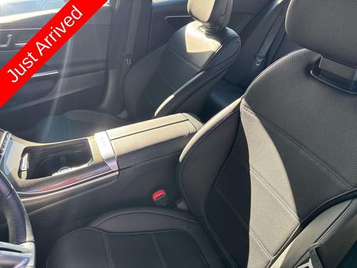 2023 Mercedes-Benz C-Class Sedan