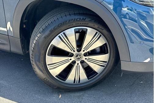 2023 Mercedes-Benz EQB 300 4MATIC